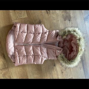 H&M Gold Rose , size M, girl vest